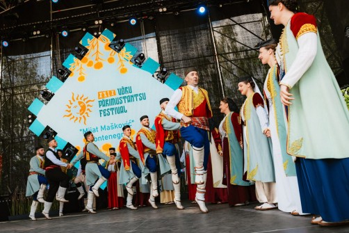 Tradicionalne-igre-KUD-Mijat-Maskovic-Foto-Voru-Festival-odobreno-objavljivanje